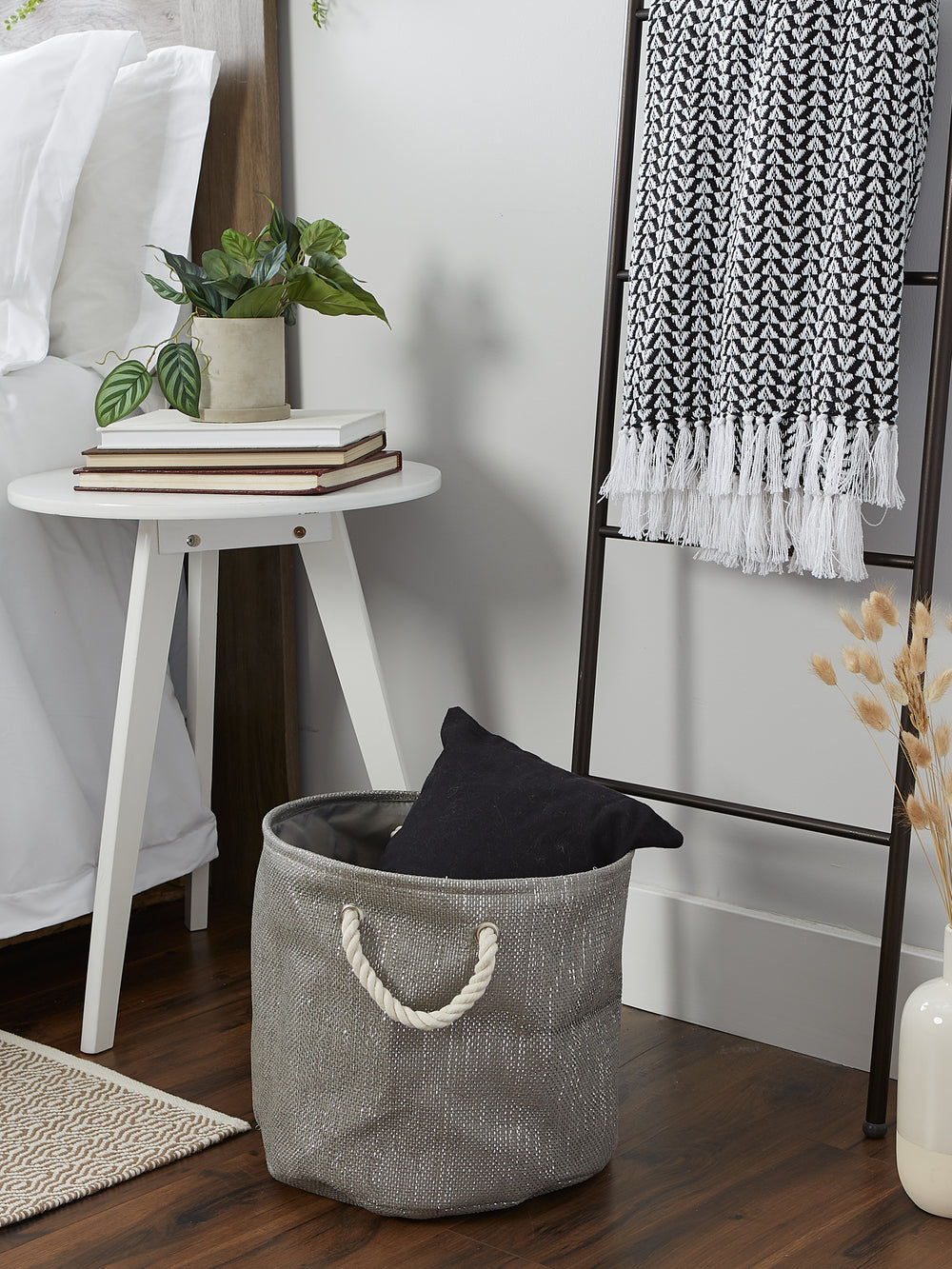 Gray/Silver Lurex Paper Bin Round Small, 13.75x13.75x12
