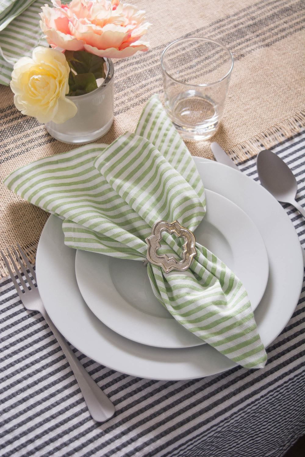 Mineral Seersucker Tablecloth 70" Round