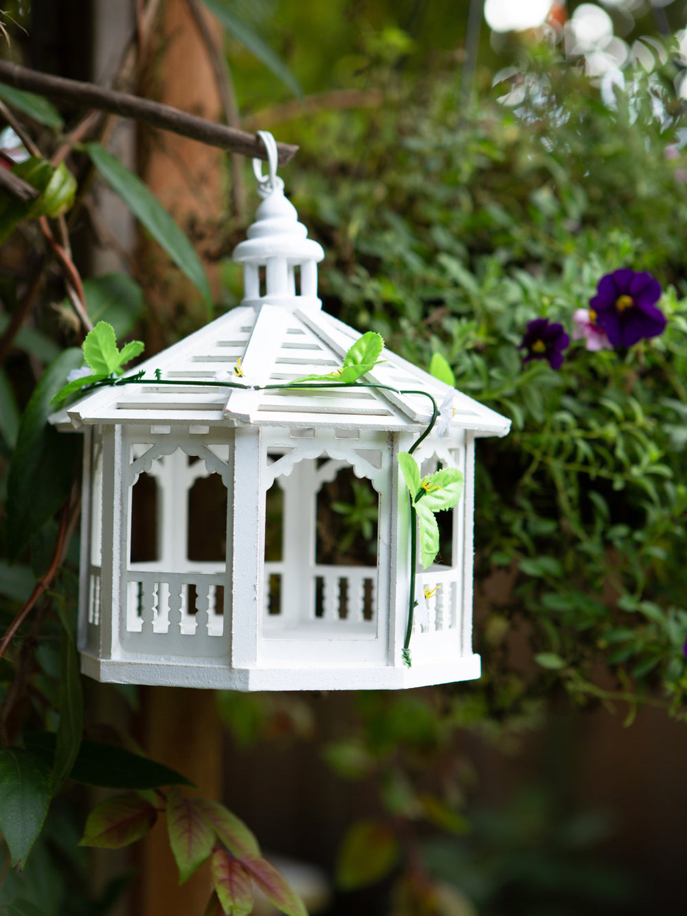 White Gazebo Bird Feeder