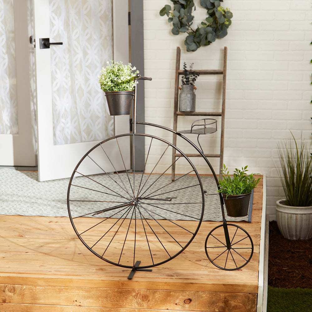 Old-Fashioned Bicycle Plant Stand