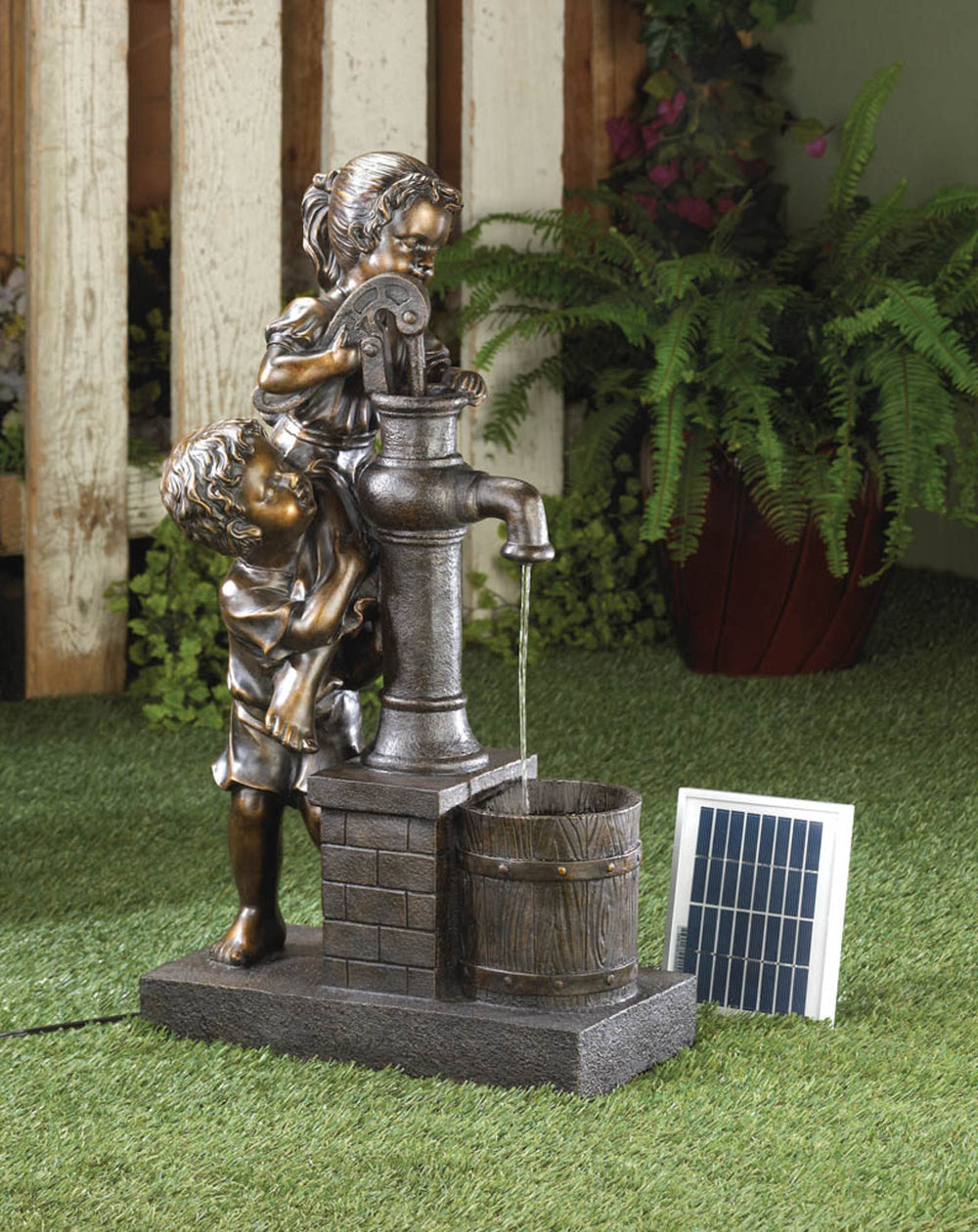 Teamwork Solar Fountain