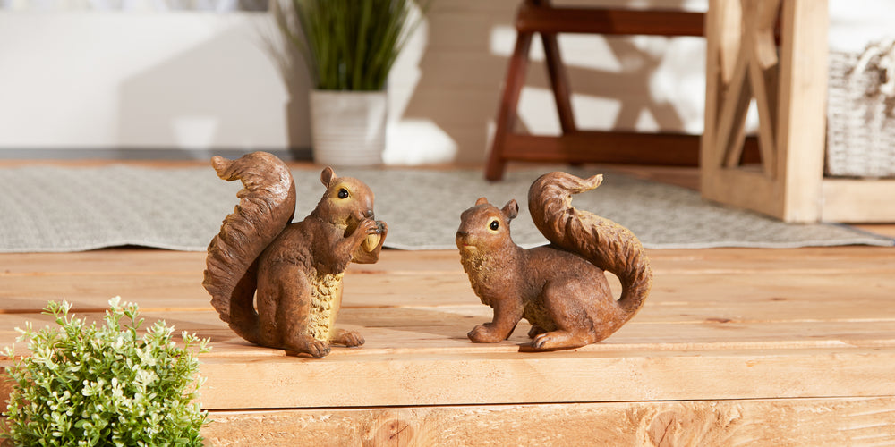 Nibbling Squirrel Garden Statue