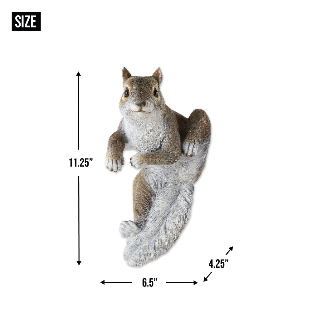 Climbing Chip Squirrel Decor