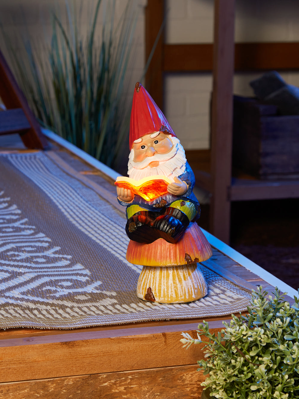 Bookworm Gnome Solar Statue