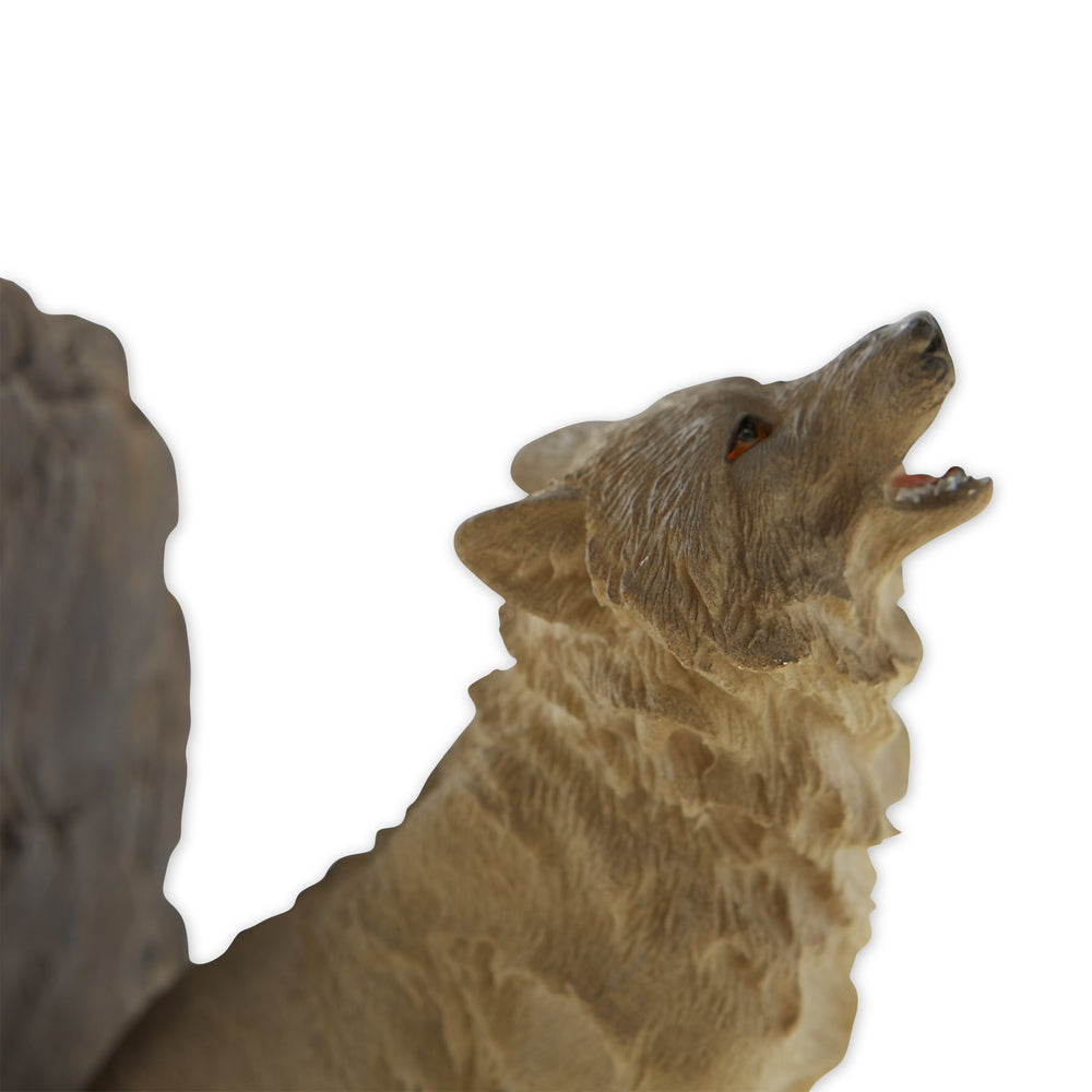 Howling Wolf Bookends