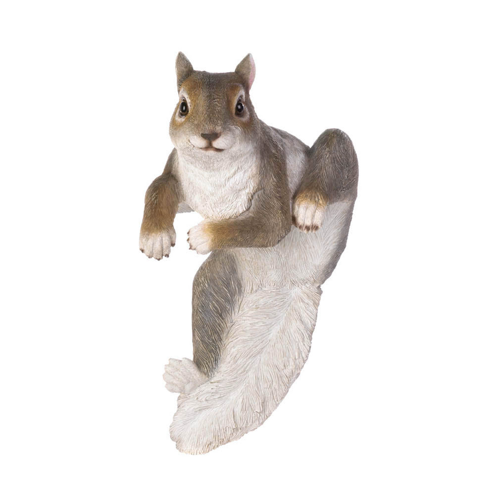 Climbing Chip Squirrel Decor