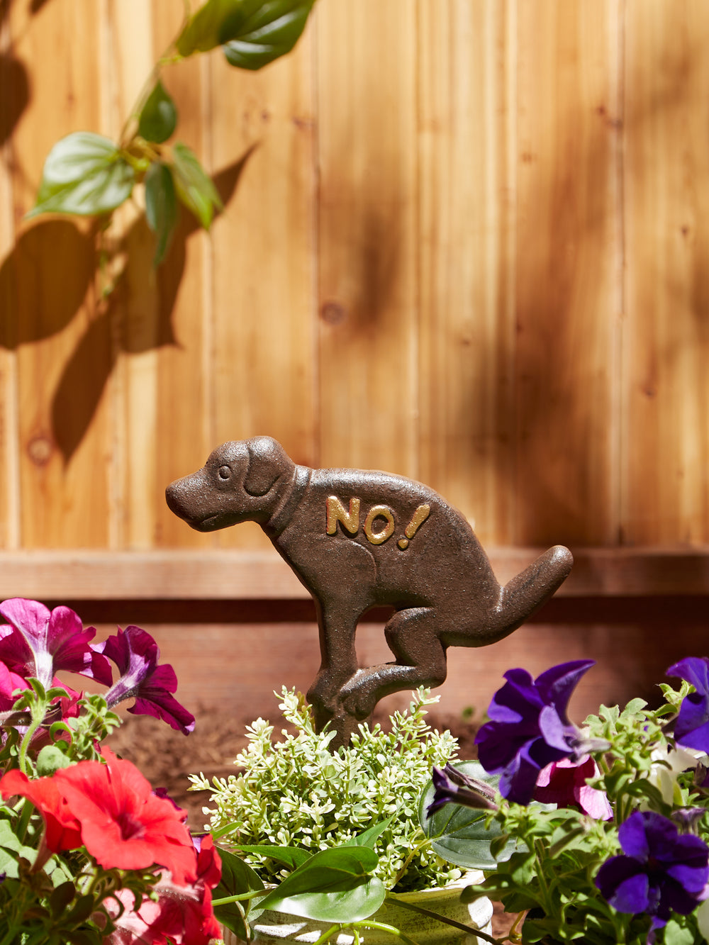 No! Pooping Cast Iron Garden Stake