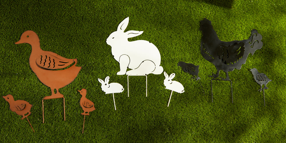 Rabbit Family Garden Stake